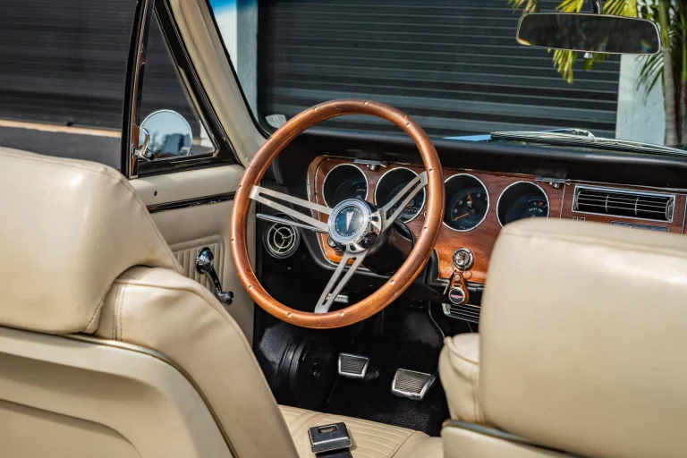 Vehicle image 360